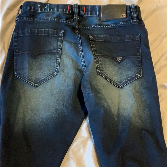 Guess Jeans - Picture 3 of 3